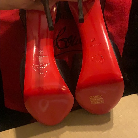 BRAND NEW! Pristine condition! - Picture 2 of 7